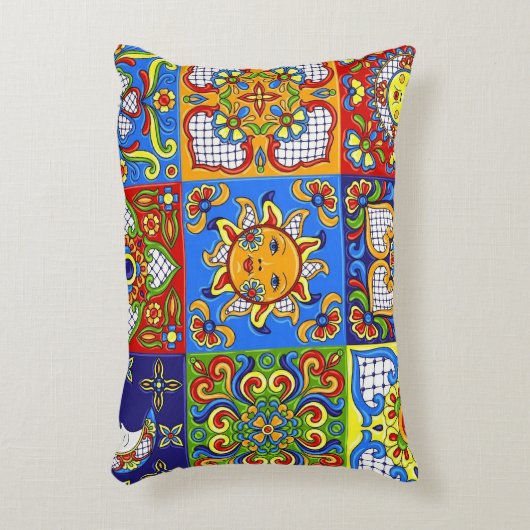 Fun Decor 2 Accent Pillow アクセントクッション (正面(垂直))