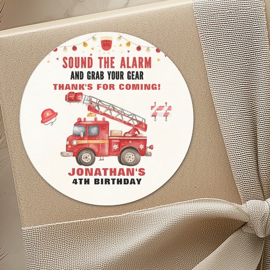 Fun Firefighter Birthday Boy Party ラウンドシール