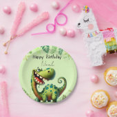 Fun green Dinosaur Childs Birthday ペーパープレート (パーティー)