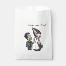 Fun Halloween Favor Bag with Ghostly Bride & Groom