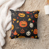Fun Halloween Pumpkin and Leaves Print クッション (ブランケット)