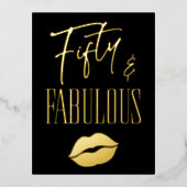 Fun Modern Black Fifty Fabulous Lips Birthday 箔招待状ポストカード (正面)