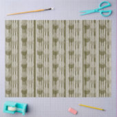 Fun Olive Green Party Tinsel and Confetti Pattern 薄葉紙 (クラフト)