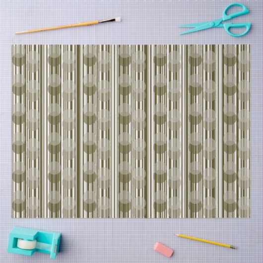 Fun Olive Green Party Tinsel and Confetti Pattern 薄葉紙 (クラフト)