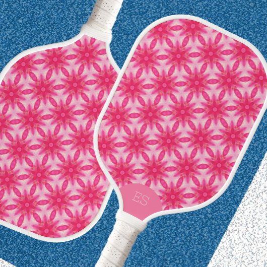 Fun Pink Monogrammed Pickleball Paddle  ピックルボールラケット