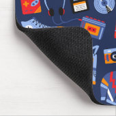 Fun retro 90s nostalgia – Y2K tech and clothing マウスパッド (コーナー)