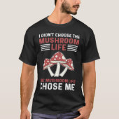Fungi Hunter Mycology Foraging Mushroom Collecting Tシャツ (正面)