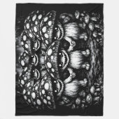 Fungus Folk • BurnsInHellによる森の生き物たち フリースブランケット (正面)