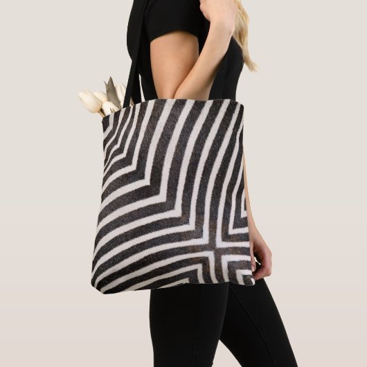 Funky Zebra Stripe Tote トートバッグ (クローズアップ)