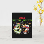 Funny 2025 The Year I Survived Barely 67 Christmas カード (黄色い花)