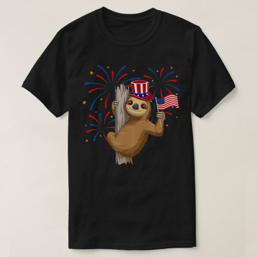 Funny 4th of July Sloth With American Flag Patriot Tシャツ (デザイン正面)