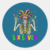 Funny 67 Mardi Gras Skeleton 6 7 Meme Mask Beads S ラウンドシール (正面)