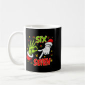 Funny 67 Santa Hand Christmas Six Seven Meme Teens コーヒーマグカップ (左)