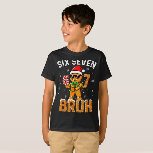 Funny 67 Six Seven Bruh Gingerbread 6 7 Meme Chris Tシャツ (正面フル)