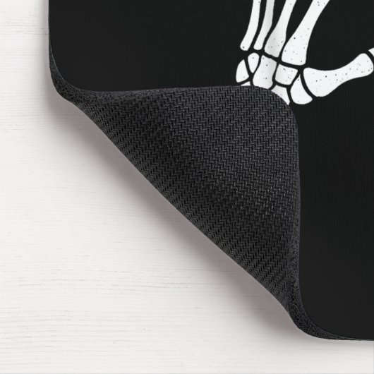 Funny 67 Six Seven Meme Halloween Skeleton Hands  マウスパッド (コーナー)