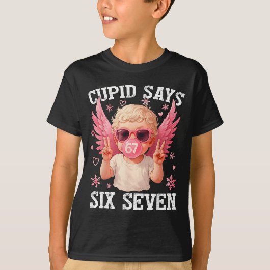 Funny 6 7 Meme Heart Cud Says Six Seven 67 Valenti Tシャツ (正面)