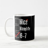 Funny 6-7 Meme Nice Naughty 67 Christmas Brain Rot コーヒーマグカップ (左)