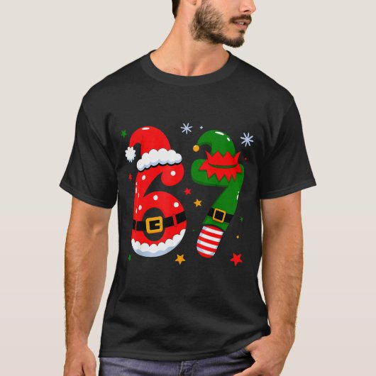 Funny 6 7 Six Seven Meme Christmas Santa Elf Coupl Tシャツ (正面)