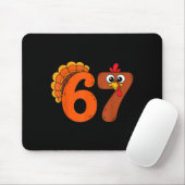 Funny 6 7 Six Seven Meme Thanksgiving Turkey Holid マウスパッド (マウス)