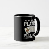Funny 80th Birthday Card Player Mug  マグカップ (正面右)