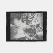 Funny Ai Siamese Cat Selfie With Santa Claus Chris フリースブランケット (正面(横))