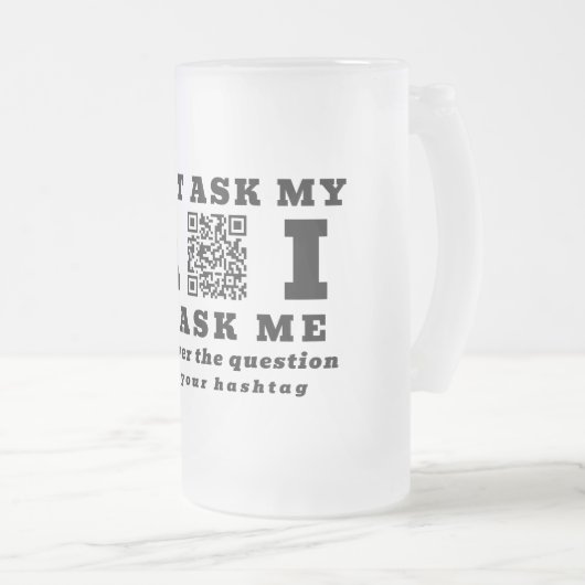 Funny AI Tech Specialist – Personalized QR Code フロストグラスビールジョッキ (正面右)