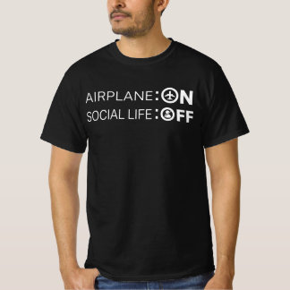 Funny Airplane Mode ON Social Life OFF  Tシャツ