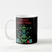 Funny Alien Trio Merry Ugly Christmas Santa Hat Xm コーヒーマグカップ (左)