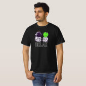 Funny And Cute Relax Alien And Astronaut Tシャツ (正面フル)