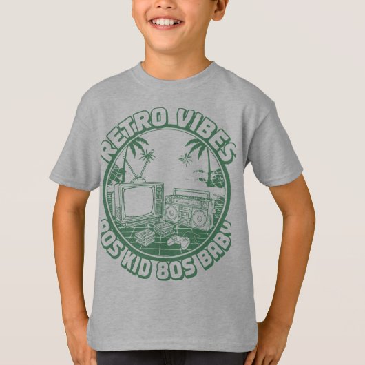 Funny Baby Shower T-Shirt for Boys – Retro Vibes K Tシャツ (正面)