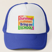 Funny Back to School Hat – "Survived Summer, Bring キャップ (正面)
