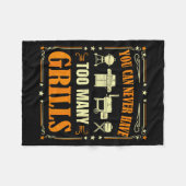 Funny Barbecue Grilling You Can Never Have Too Man フリースブランケット (正面(横))