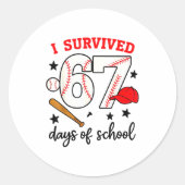 Funny Baseball I Survived 67 Days Of School Design ラウンドシール (正面)