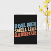 Funny Bbq Grilling Lovers Real Men Smell Like Rbec カード (黄色い花)