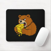 Funny Bear Eating Cheese Illustration For Food Lov マウスパッド (マウス)