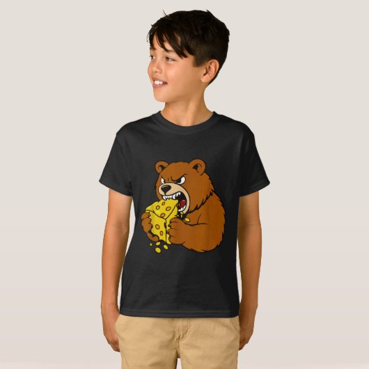 Funny Bear Eating Cheese Illustration For Food Lov Tシャツ (正面フル)