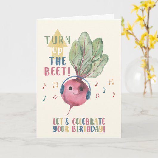 Funny Beet Birthday Card – Turn Up the Beet カード (黄色い花)