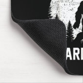 Funny Big Foot Rock A Guy Like Me Is Hard To Find マウスパッド (コーナー)