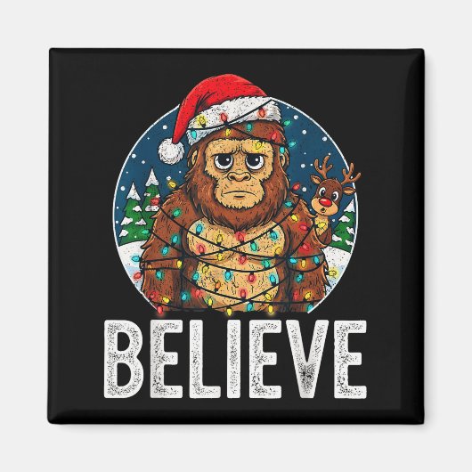 Funny Bigfoot Believe Christmas Sasquatch Santa Fo マグネット (正面)