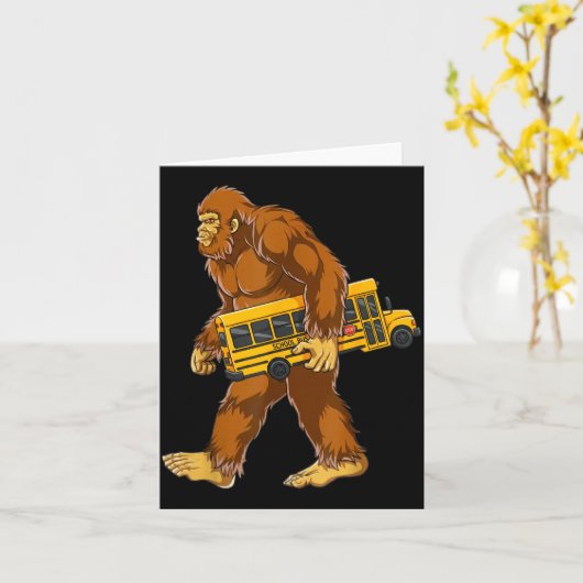 Funny Bigfoot Bus Driver Sasquatch School Bus Love カード (黄色い花)