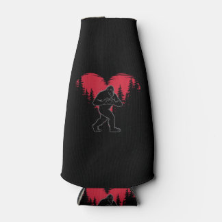 Funny Bigfoot in Love Heart Happy Valentine's Day ボトルクーラー