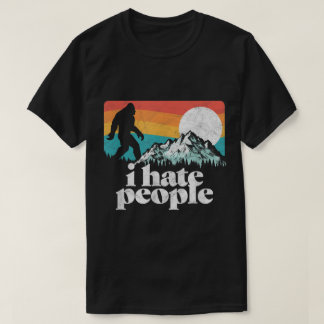 Funny Bigfoot Retro Mountain Design Tシャツ