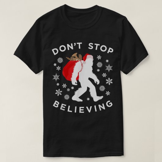 Funny Bigfoot Santa Christmas Design Tシャツ (デザイン正面)