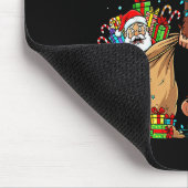 Funny Bigfoot Steals Santa &amp; Xmas Tree - Chris マウスパッド (コーナー)