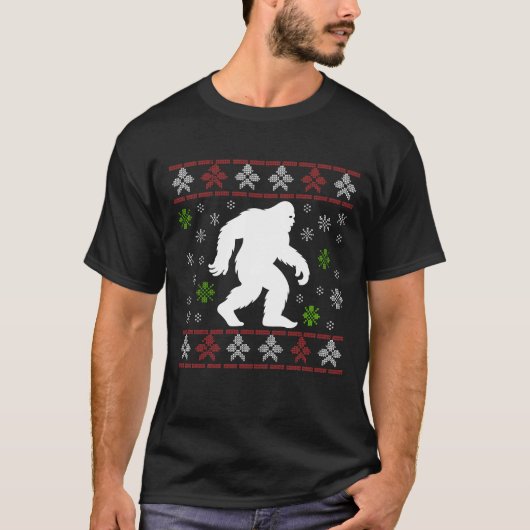 FUNNY BIGFOOT UGLY XMAS SWEATER CHRISTMAS Tシャツ (正面)