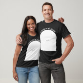 Funny Birthday Shirt - Sign Here for a Legendary  Tシャツ (ユニセックス)