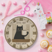 Funny Black Cat Coffee First People Later Cat Love ペーパープレート (パーティー)