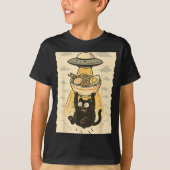 Funny Black Cat Ufo Ramen Alien Abduction Graphic  Tシャツ (正面)