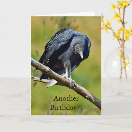 Funny black vulture birthday card カード (黄色い花)