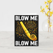 Funny Blow Me Kiss Me Happy New Year Couple Matchi カード (黄色い花)